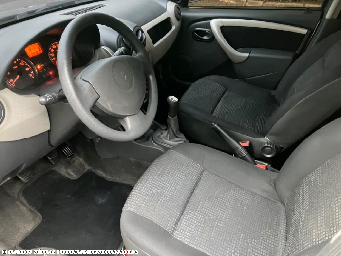 Renault SANDERO EXPRESSION 1.0 2009/2010